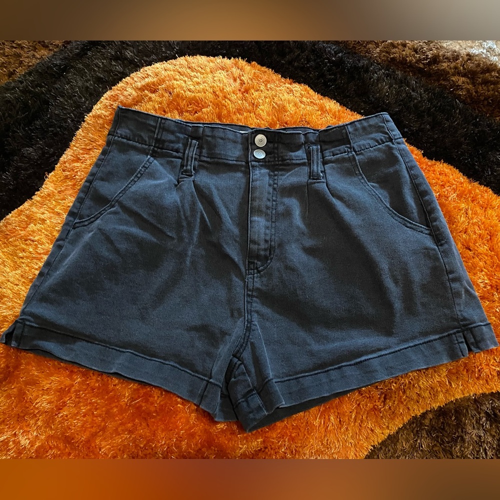 NoBo, Black, Cuffed, Shorts